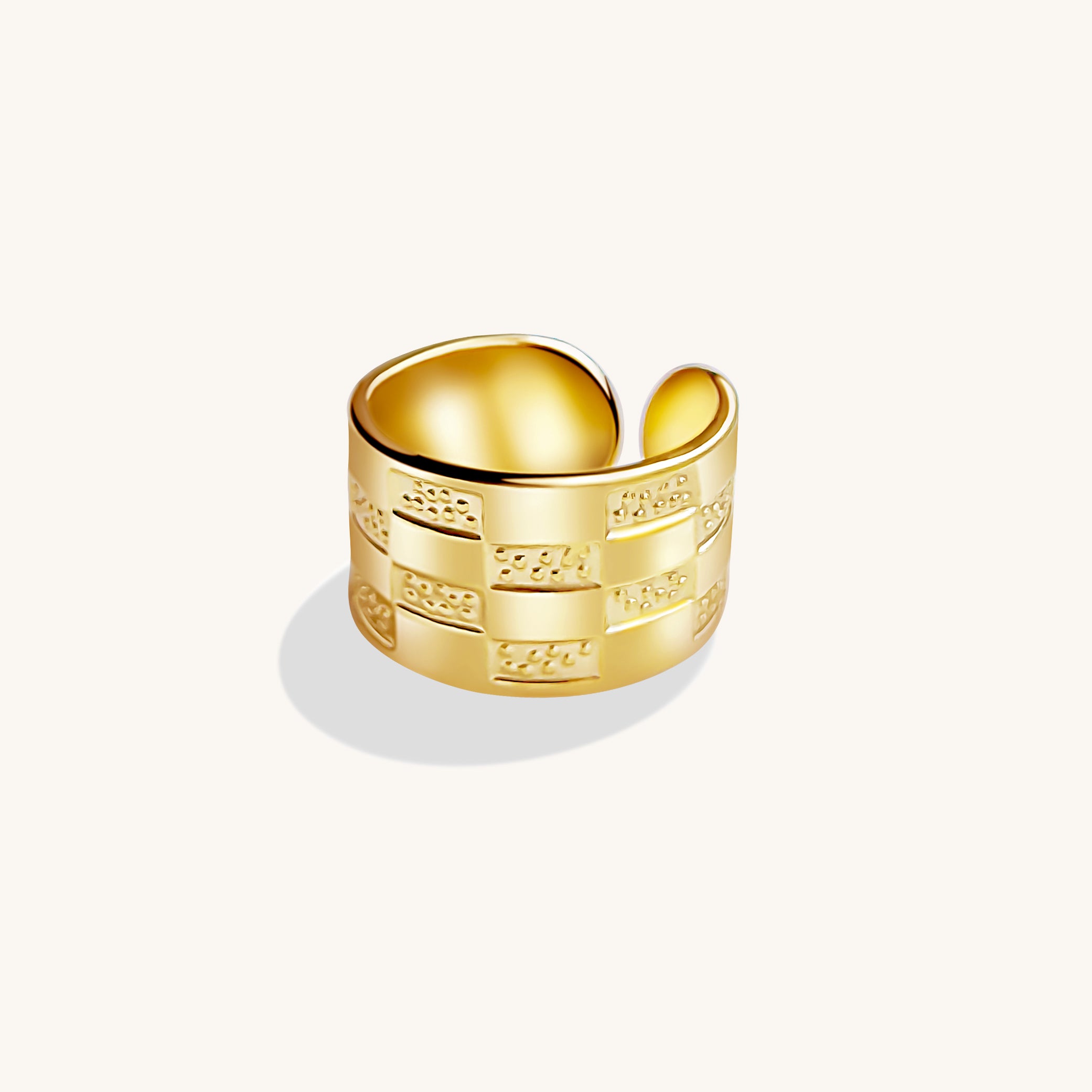 Solane Ring
