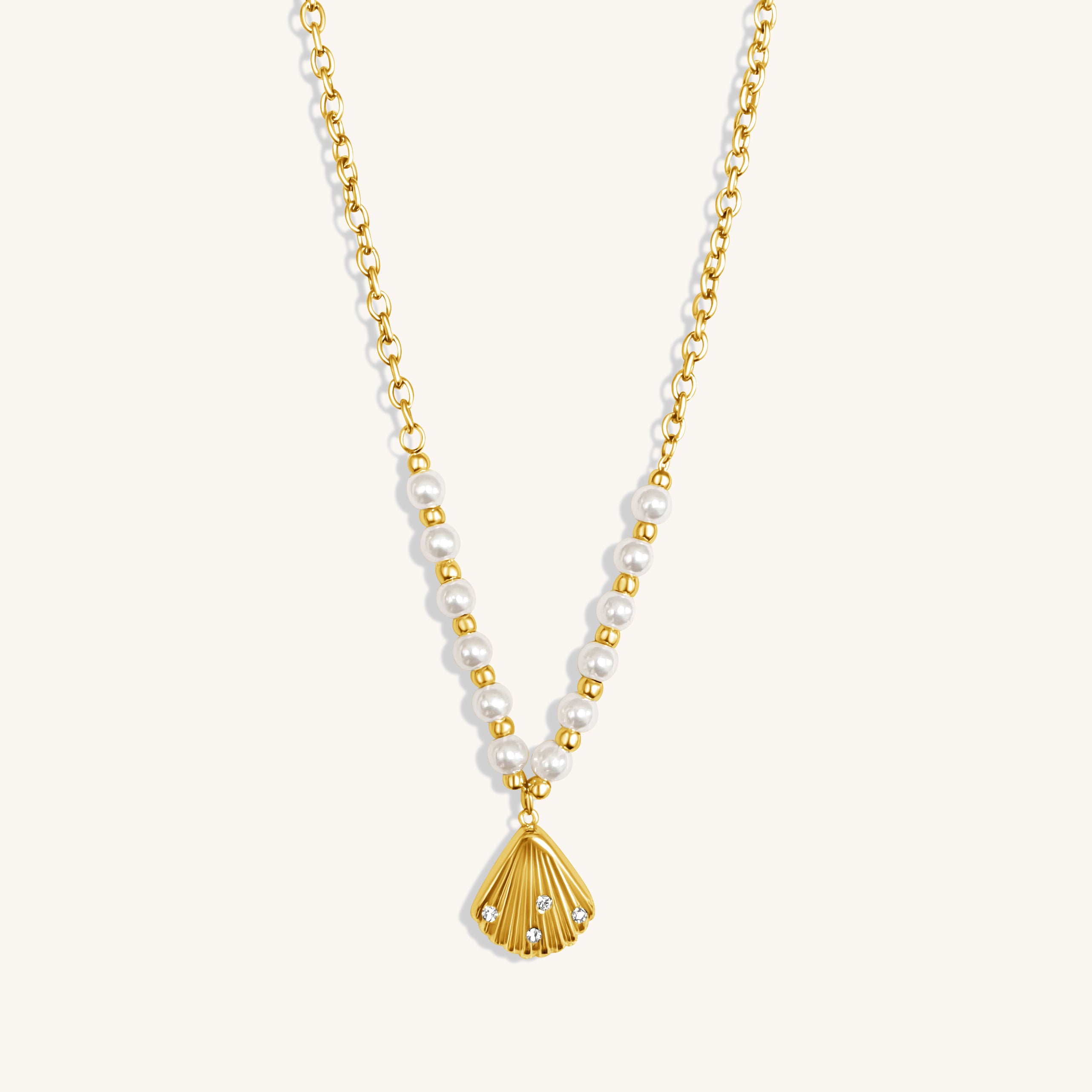 Amara Shell Necklace