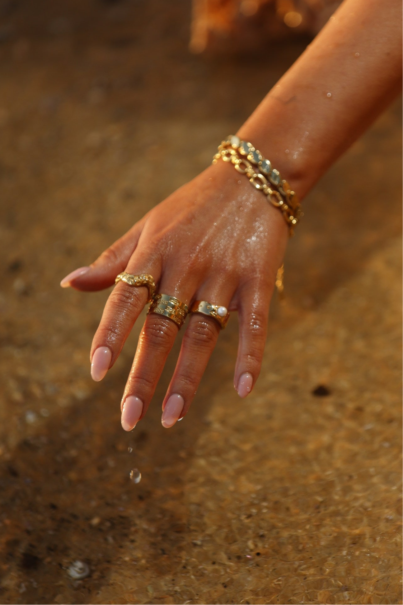 Solane Ring