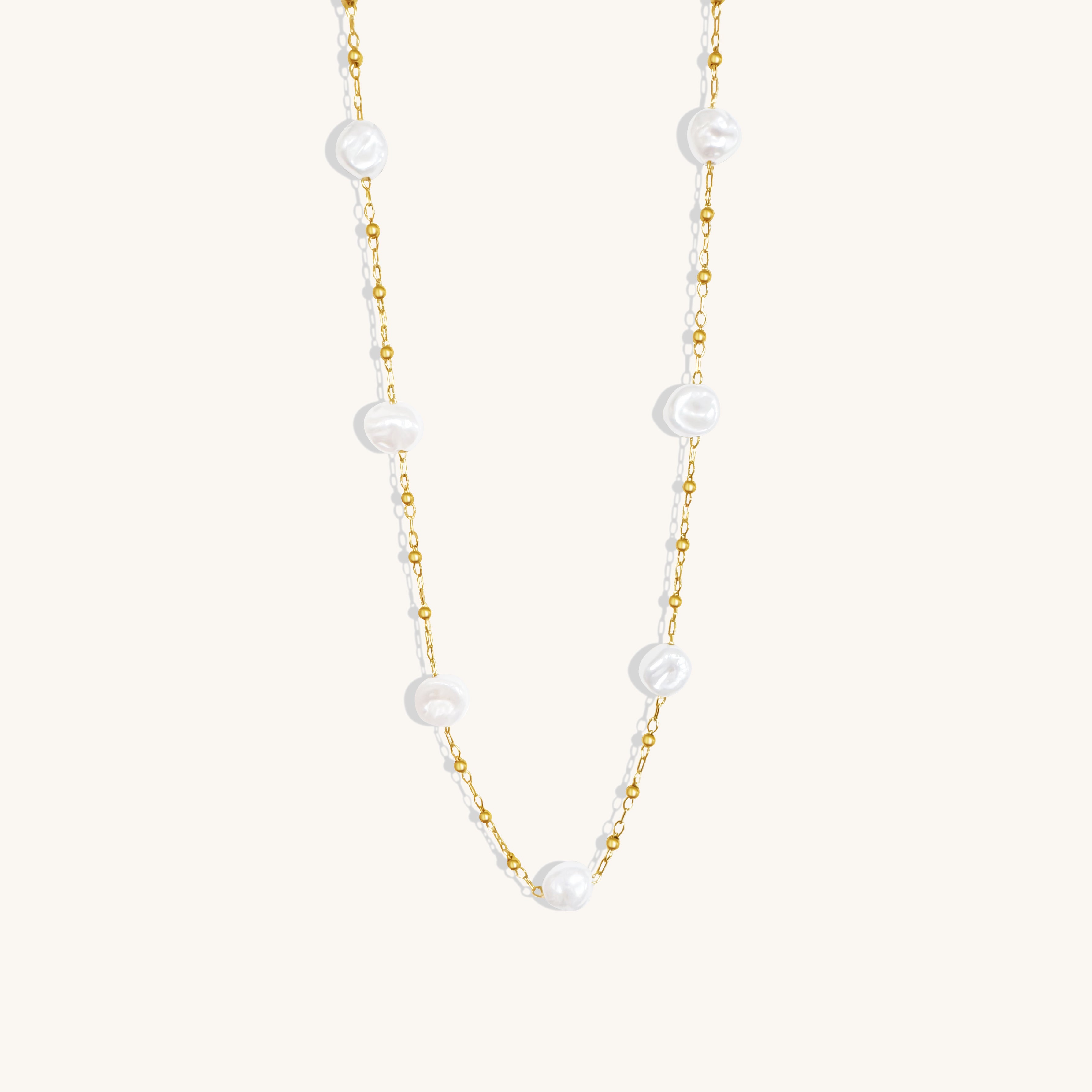 Naia Pearl Necklace